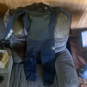 Hurley full bossy wet suite